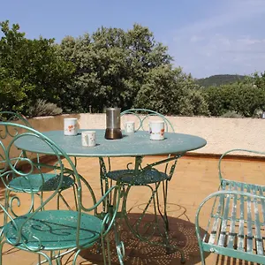https://le-pas-du-ventoux.hotels-rhonealpes.com