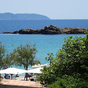 https://hotel-tamaris.fr-provencehotel.com